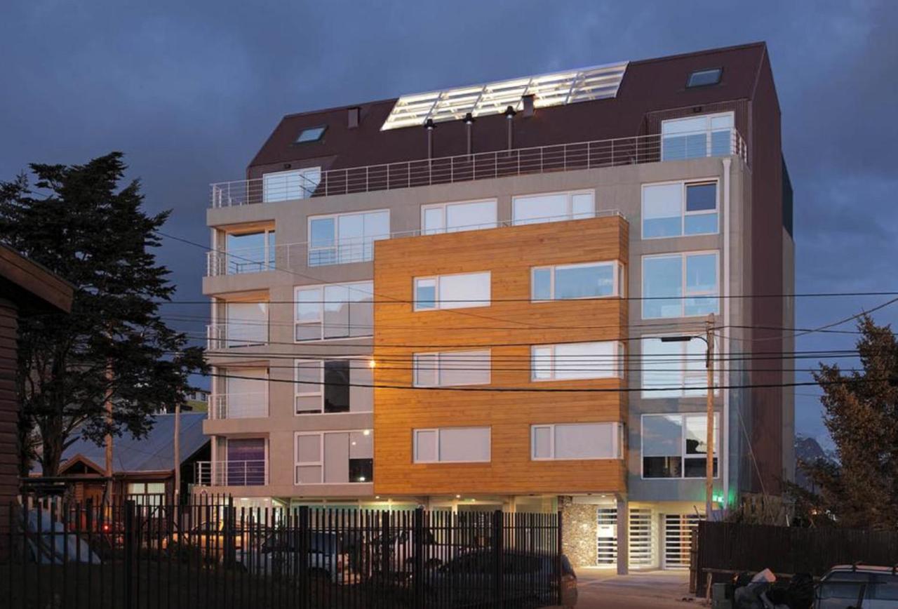 Pacífico Apartamentos Ushuaia Bagian luar foto