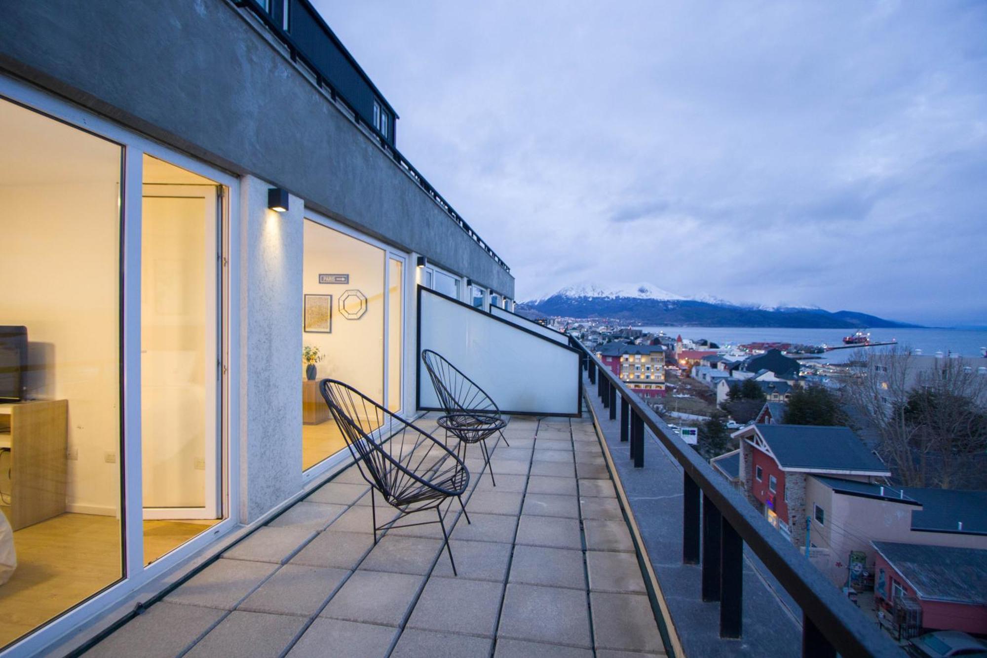 Pacífico Apartamentos Ushuaia Bagian luar foto