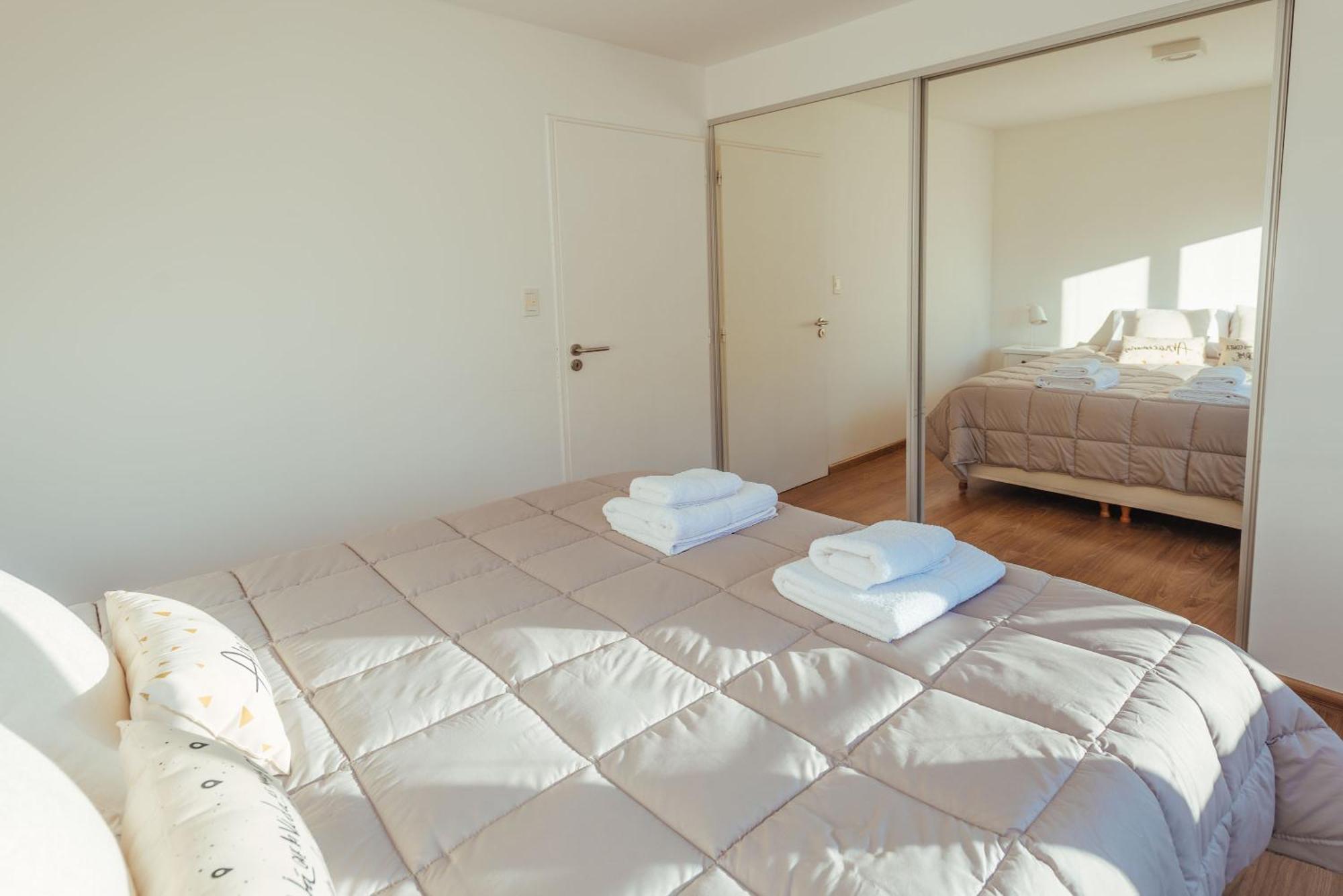 Pacífico Apartamentos Ushuaia Bagian luar foto