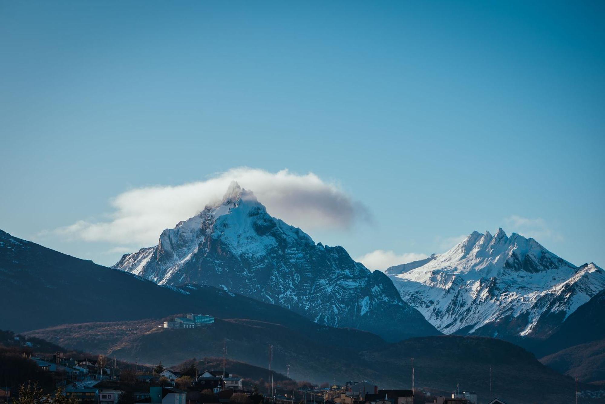 Pacífico Apartamentos Ushuaia Bagian luar foto