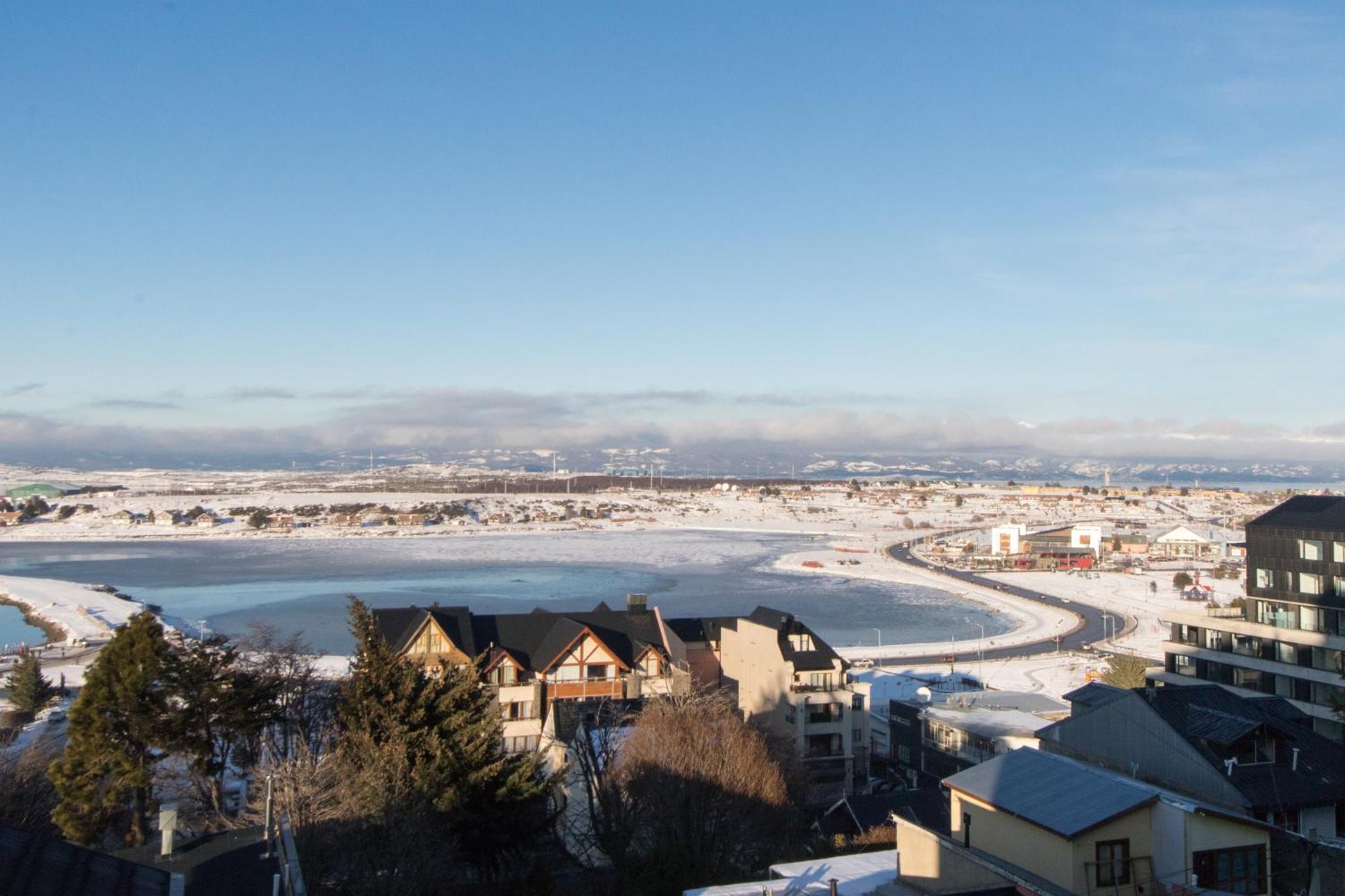 Pacífico Apartamentos Ushuaia Bagian luar foto