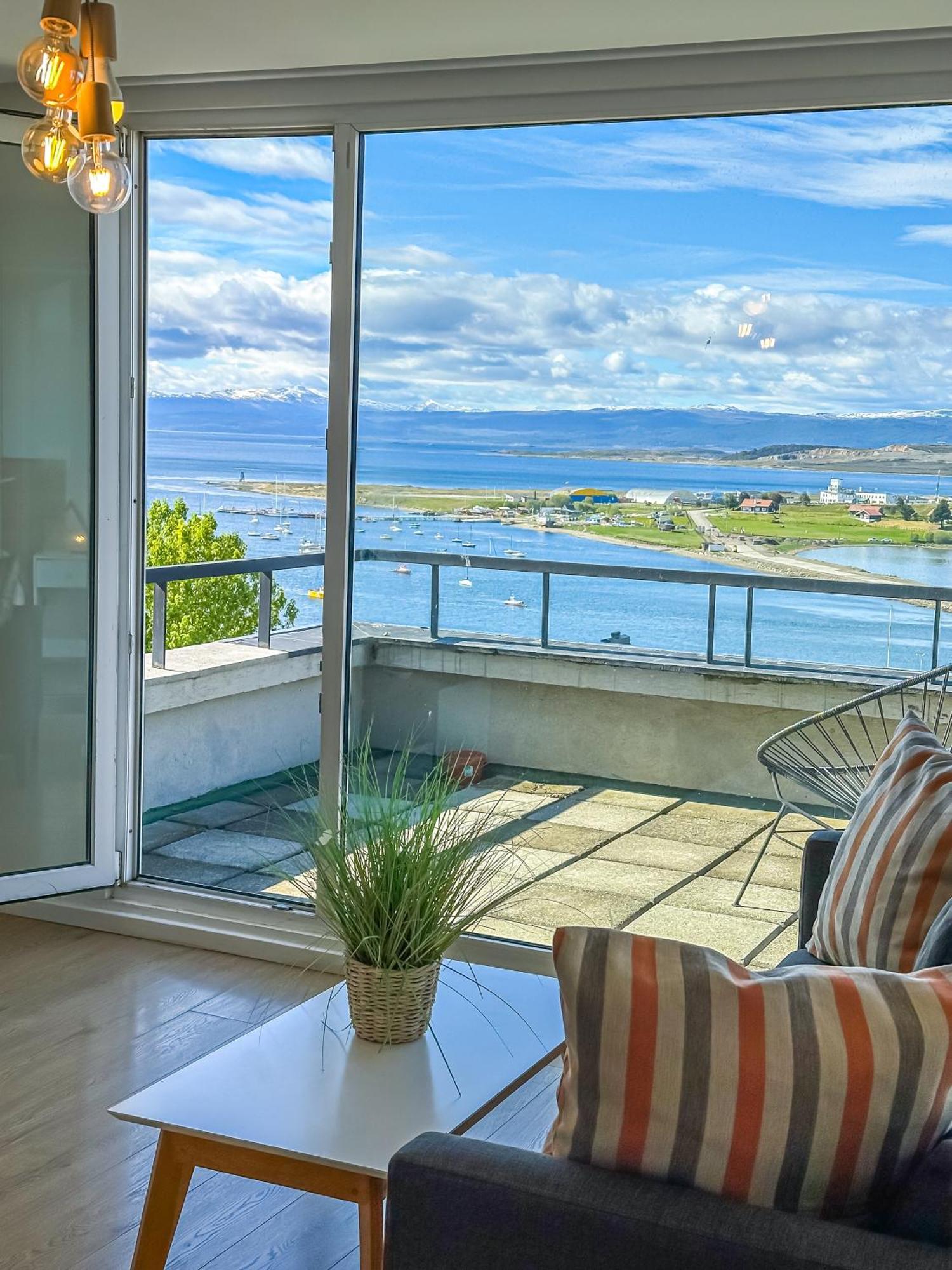 Pacífico Apartamentos Ushuaia Bagian luar foto