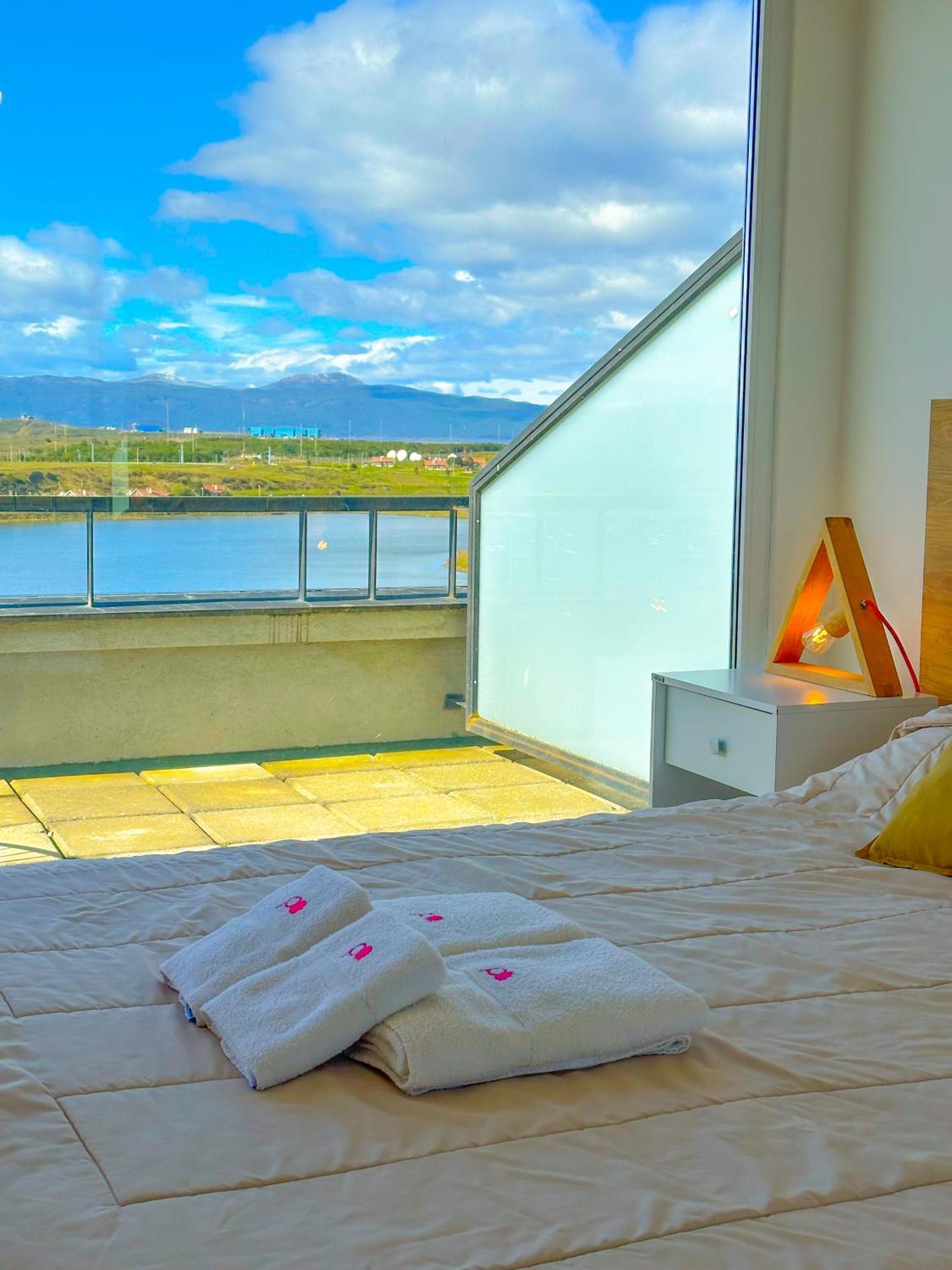 Pacífico Apartamentos Ushuaia Bagian luar foto
